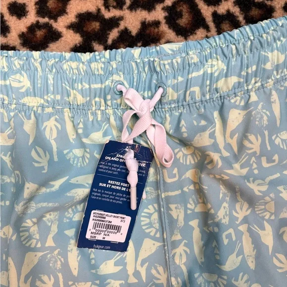 NWT HUK Fishing W Pursit Volley Printed Shorts - Picture 2 of 5